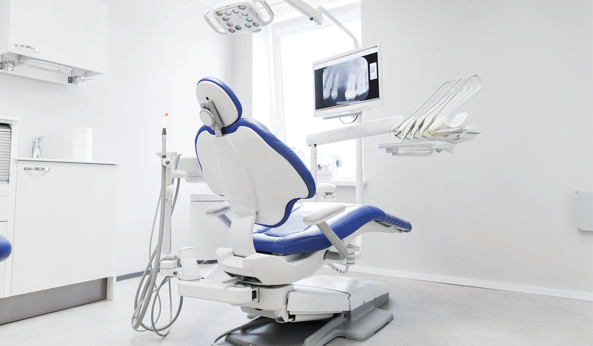 BaySmiles Dental | Oral Exams, Emergency Treatment and Dentures
